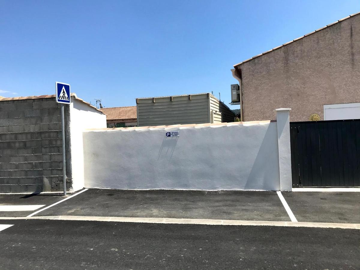 Gite De Larmonys Gigean Bagian luar foto
